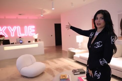 Kylie Jenner Jadi Selebritas Berpenghasilan Tertinggi Versi Forbes