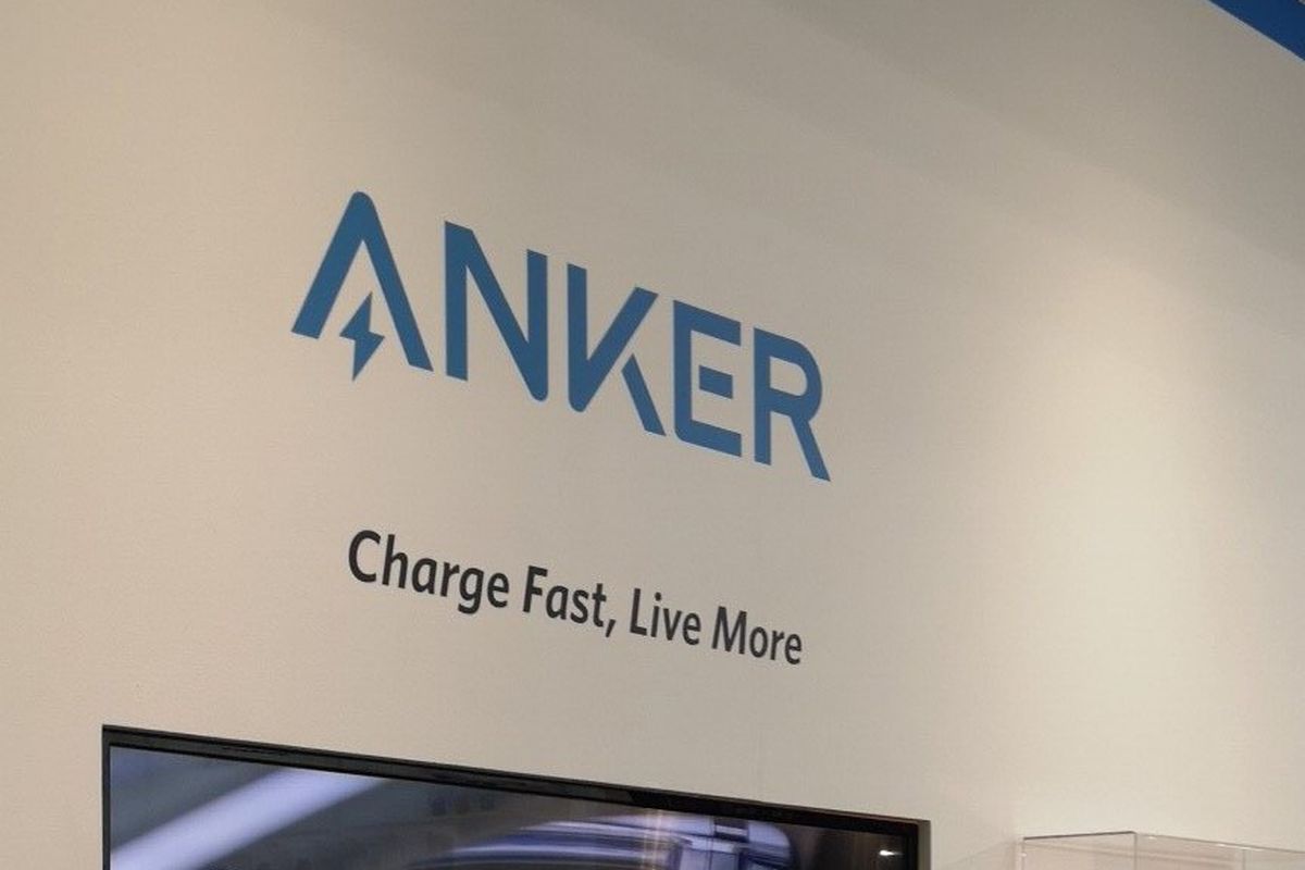 Booth Anker.