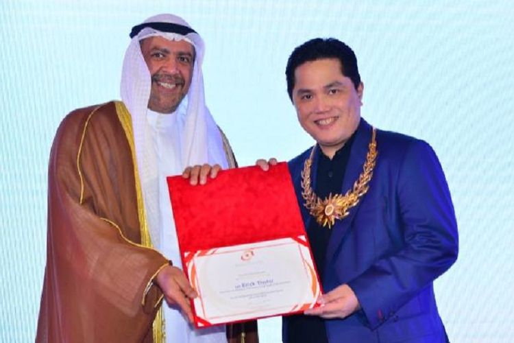 Ketua Umum Komite Olimpiade Indonesia (KOI), Erick Thohir, mewakili Indonesia untuk menerima penghargaan OCA Award dari Dewan Olimpiade Asia (OCA) di Bangkok, Sabtu (2/3/2019).