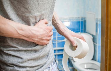 10 Penyebab Anus Berdarah, Tak Hanya Ambeien Halaman all ...