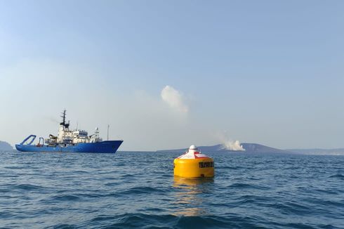 BPPT Luncurkan Alat Pendeteksi Tsunami InaTews Buoy di Perairan Gunung Anak Krakatau