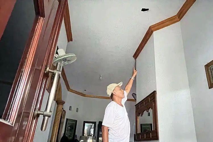 Dahsyatnya Ledakan Pabrik Baja di Sidoarjo: Serpihan Besi 2,5 Kg Terlempar 1 Km, Hantam Rumah Warga