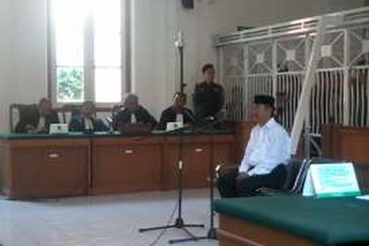 Sidang pembacaan putusan kasus gratifikasi dan Tindak Pidana Pencucian Uang (TPPU) Bupati Barru, Andi Idris Syukur di Pengadilan Negeri Makassar, Senin (22/8/2016).