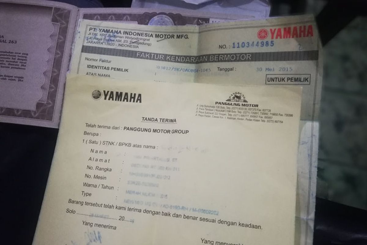 faktur kendaraan bermotor yang menjadi salah satu bukti resmi jual beli kendaraan kendaraan dari diler.