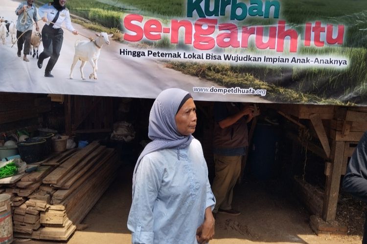 Yuli saat ditemui di kediamannya sekaligus lokasi peternakannya, dalam acara Jurnalis Press Touring: Kurban Se-Ngaruh Itu, yang digelar Dompet Dhuafa pada Rabu (21/5/2025).