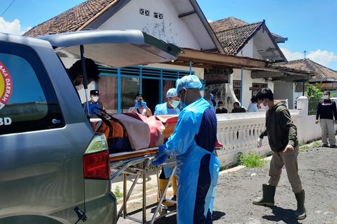 Kisah Disabilitas Temani Ibunya yang Sudah Membusuk di Rumah Banyuwangi