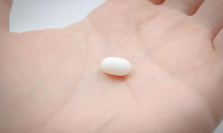 Ini Bahaya Anak Mengonsumsi Obat Tanpa Pengawasan Orangtua 
