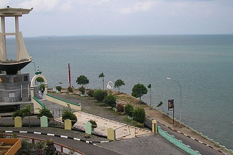 Monumen Raja Haji Fisabilillah di Tanjung Pinang.