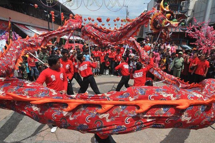 Perayaan Imlek di Solo, Jawa Tengah.