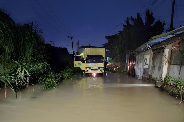 Musim Mas Salurkan Bantuan untuk Ribuan Keluarga Korban Banjir di Sumatera