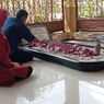 Libur Lebaran, Ribuan Sobat Ambyar Kunjungi Makam Didi Kempot 