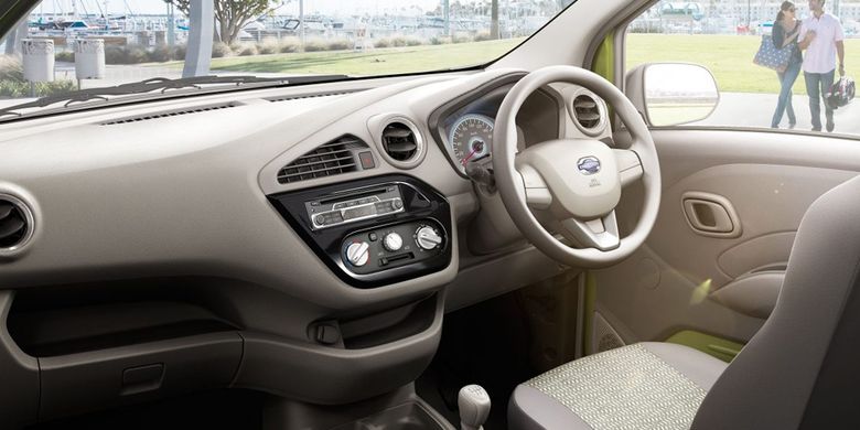 Interior Datsun Redi-GO dibuat lebih berkelas.