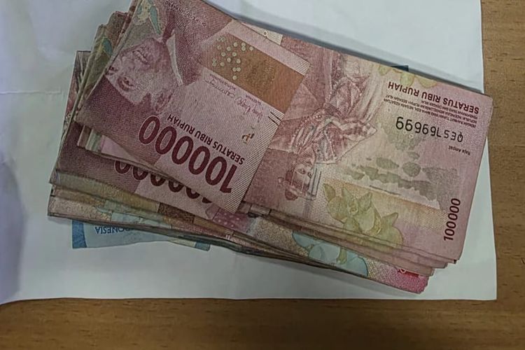 Pedagang Es Campur Diperas Jukir Liar di Depan PN Kudus: Awalnya Rp 10.000, Berakhir Jadi Rp 20 Juta