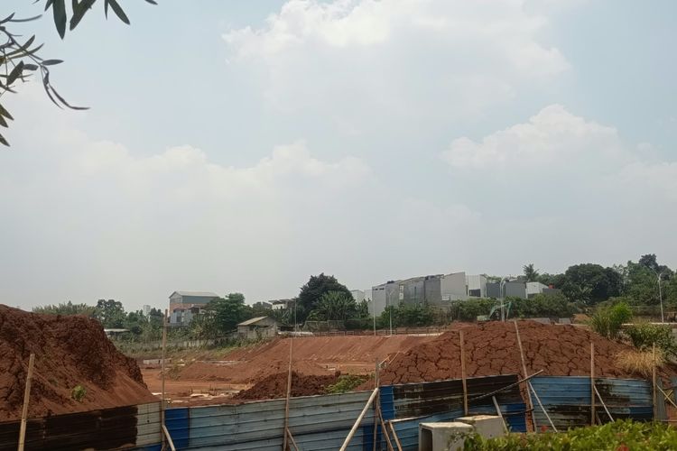 Pembangunan Pool Taksi Green SM di Tangsel Dipersoalkan, Apa Saja Masalahnya?