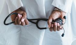 Mutasi Mendadak Dokter di RS Vertikal, PB IDI: Pelayanan Kesehatan Bisa Terganggu
