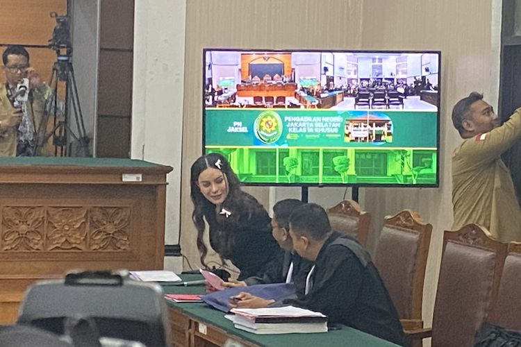 Hari Ini, Sidang Nikita Mirzani Kembali Digelar di PN Jaksel