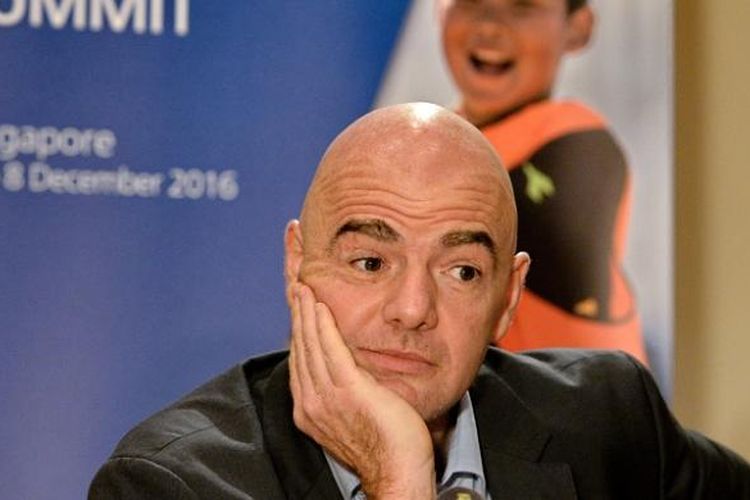 Presiden FIFA, Gianni Infantino, menghadiri sebuah acara di SIngapura, pada Kamis (8/12/2016).