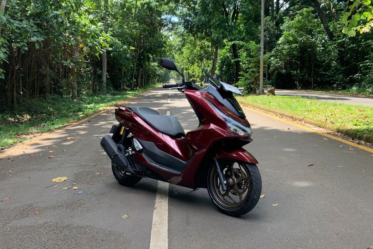 Test ride New Honda PCX 160