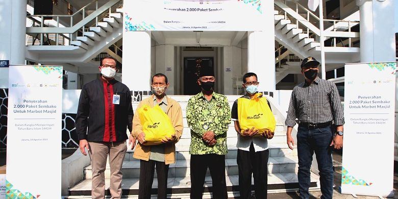 Bantu Masyarakat Terdampak Pandemi, Mandiri Group Salurkan 2.000 Paket Sembako untuk Marbot - Vimarsana News