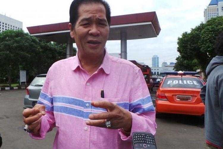 Ketua Persatuan Islam Tionghoa Indonesia (PITI) Ramdhan Effendi atau lebih dikenal dengan nama Anton Medan di Jakarta, Selasa (28/5/2013).