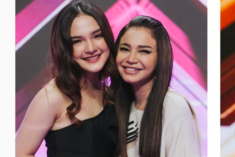 Rossa bersama kontestan X Factor Indonesia, Maysha