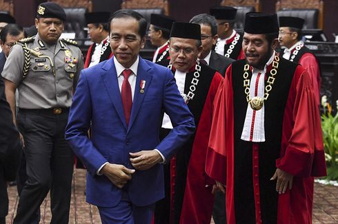Ketua MK Nikahi Adik Jokowi, Ini Kata Pakar Unair