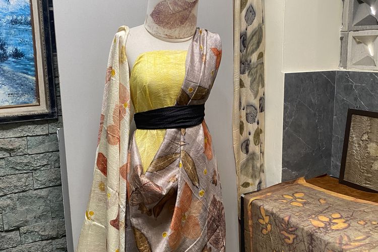 Kain sutra ecoprint Jumico Jacobs