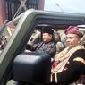 Gaya Prabowo Kendarai Maung Sopiri Wamenaker dan Bupati Tanah Datar di Prosesi Batagak Gala
