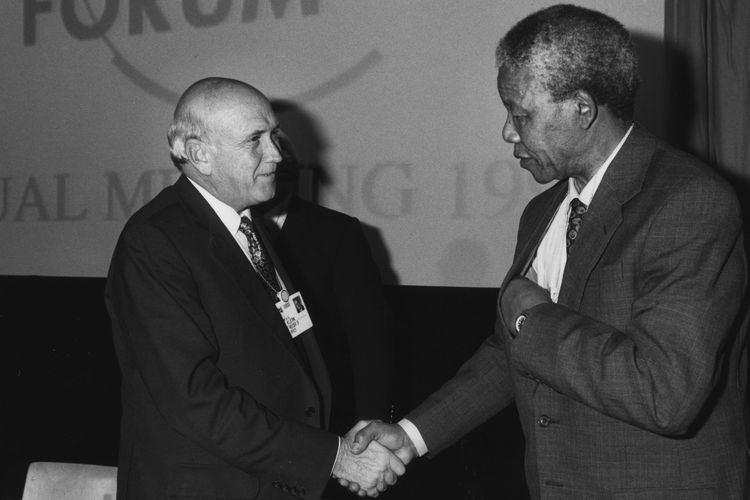 Hari Ini dalam Sejarah: Nobel Perdamaian 1993 untuk Mandela dan de Klerk