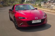 [VIDEO] Sensasi Geber MX-5 Miata Transmisi Manual 