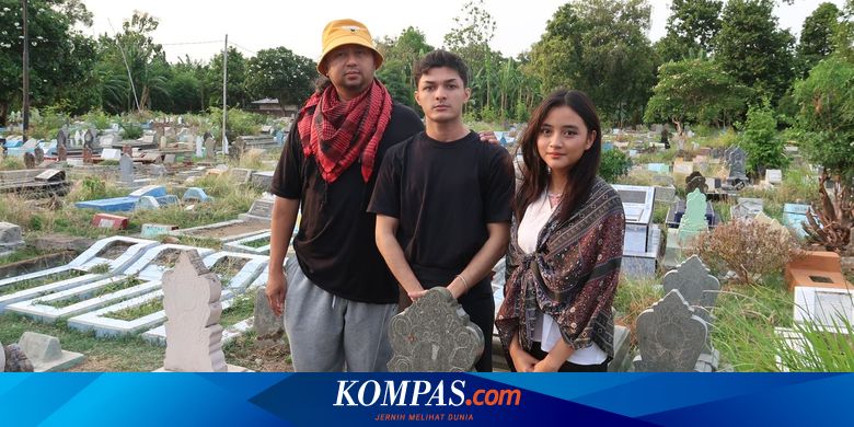 Sebelum Syuting, Para Pemain Film 'Vina: Sebelum Tujuh Hari' Ziarah ke Makam Vina di Cirebon - Kompas.com - KOMPAS.com