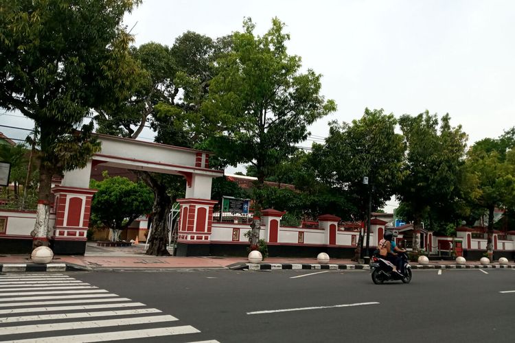SMP Negeri 1 Kota Blitar di Jalan Ahmad Yani, Kamis (3/2/2022)