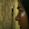 Sinopsis The Whole Truth, Misteri di Balik Lubang Dinding Rumah