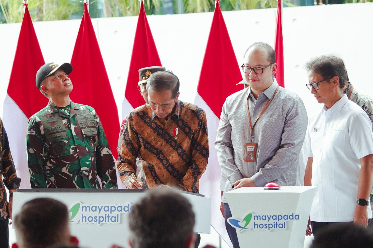 Presiden Joko Widodo meresmikan Mayapada Hospital Nusantara di Ibu Kota Nusantara, Jumat (11/10/2024). 