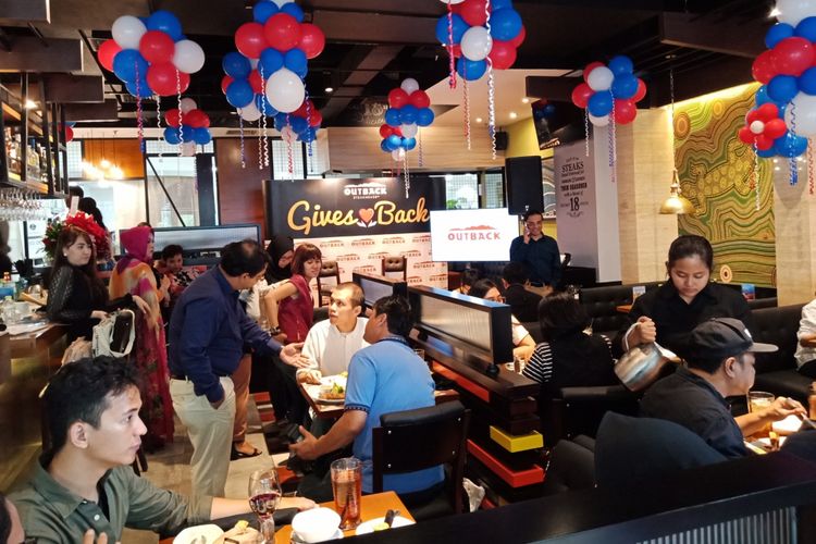 Gerai baru Outback Steakhouse yang telah beroperasi mulai Maret 2018, di Pasaraya Blok M, pada Rabu (14/3/2018).