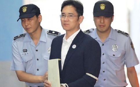 Samsung Heir Charged with Fraud Over Controversial Succession Deal