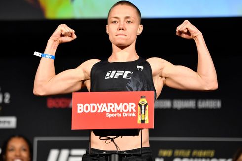 Hasil UFC 268: Menang Angka atas Weili, Rose Namajunas Pertahankan Sabuk