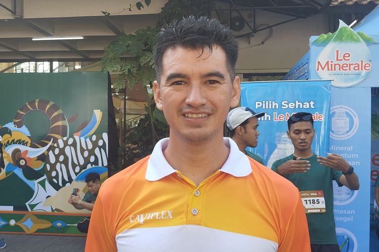 Pelari asal Kolombia, Daniel Ortiz, ikuti Friendship Run Bank Jateng Borobudur Marathon 2025 di Taman Sriwedari, Kota Surakarta, Minggu (14/9/2025).