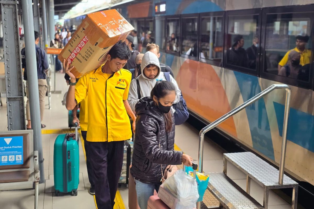 KA Ekonomi Jadi Andalan Mudik, 378.000 Tiket Keberangkatan dari Jakarta Terjual