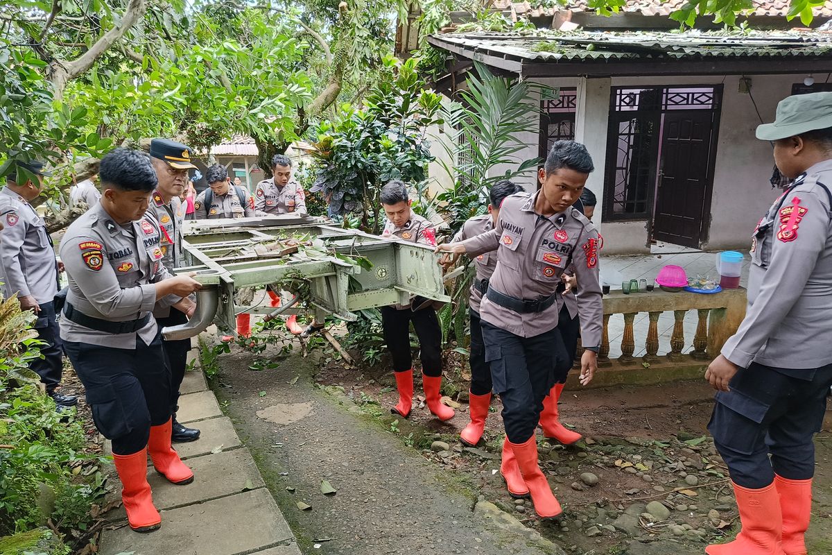 Kemenhub: Sayap Pesawat yang Menimpa Rumah di Bogor Bukan Pesawat Aktif