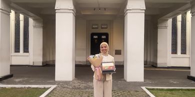 Wakil Ketua BEM UI Fathimah Azzahra Lulus Fakultas Kedokteran dalam 3 Tahun