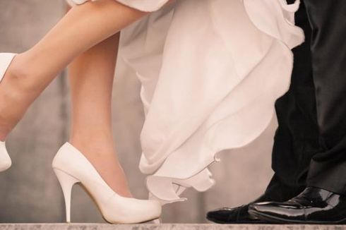 Larang Calon Istrinya Pakai Gaun Putih Saat Pernikahan karena Sudah 