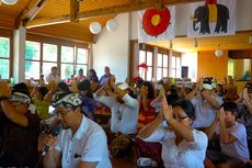 FOTO: Kemeriahan Perayaan Hari Raya Kuningan di Kota Aarau Swiss Setelah Covid-19 Reda