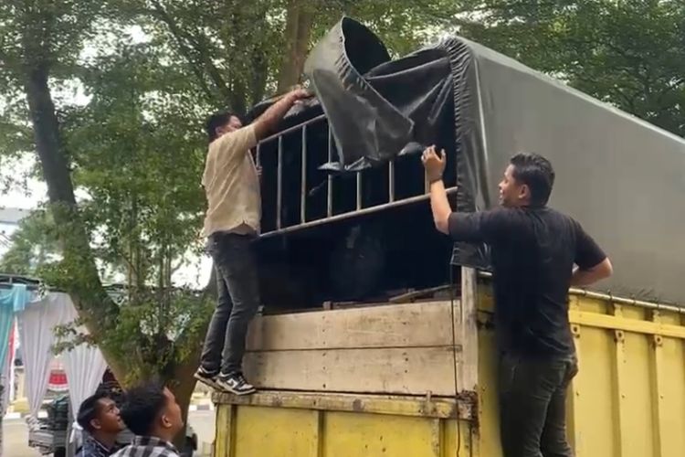 Polda Jambi Amankan Minyak Tanah Oplosan 11,4  Ton dari Sumsel Menuju Sumbar