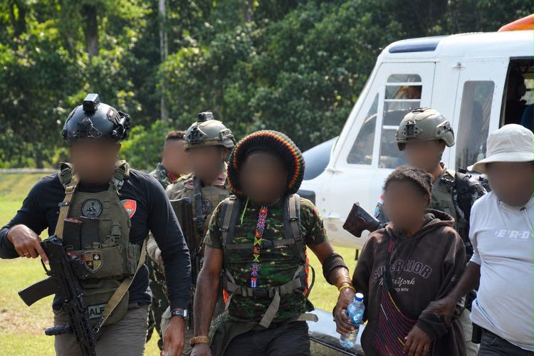 Kelompok Bersenjata Klaim Akan Lepaskan 7 Korban Penyanderaan di Jila Papua Tengah