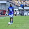 Muslihat Levy Madinda dalam Kesuksesan Penalti Marc Klok
