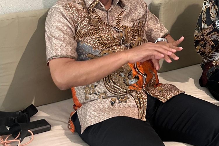 Direktur Utama Enerplant Plantation & Consultant, Muklis Badawi menjelaskan perusahaan perkebunan sawit berkelanjutan di sela-sela acara 21st Indonesian Palm Oil Conference and 2026 Prince Outlook (IPOC2025) di Nusa Dua, Bali, pada Kamis (13/11/2025).