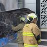 Bus Transjakarta Terbakar di Halte Rawamangun