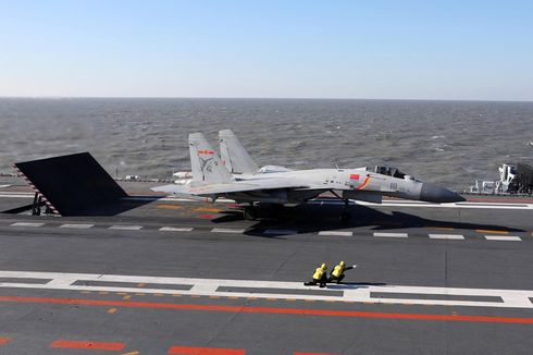 China Kembangkan Jet Tempur Baru untuk Gantikan J-15