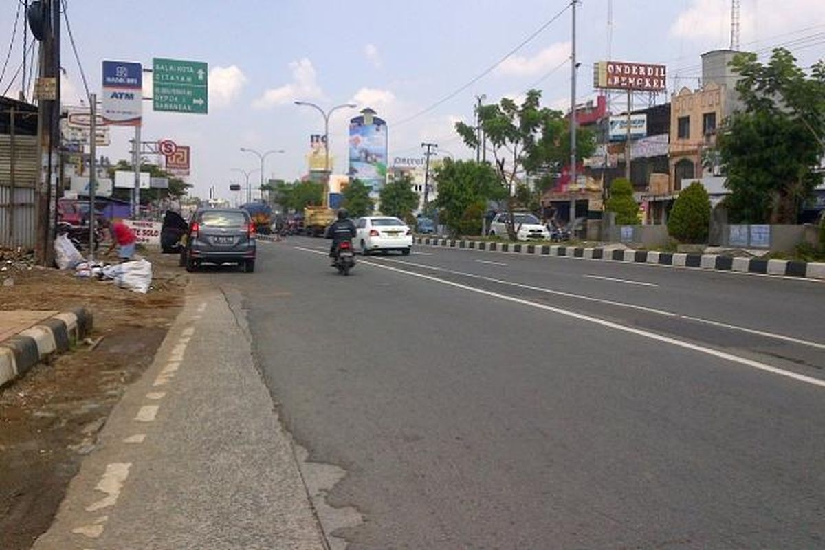Ilustrasi Jalan Margonda yang lengang.